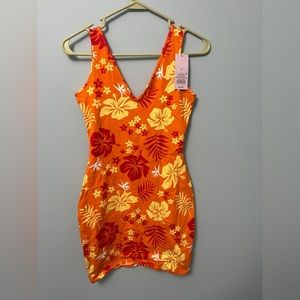 Island print mini dress!